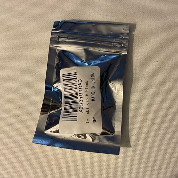 Subaru logo valve Stem caps in black set of 4 NWT - Picture 4 of 4